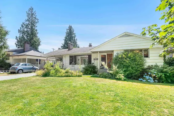 951 Canyon Boulevard, North Vancouver For Sale - image 15