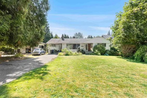 951 Canyon Boulevard, North Vancouver For Sale - image 2