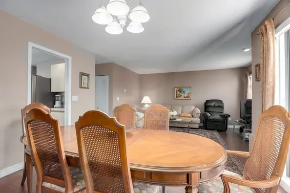 31 888 West 16th Street, North Vancouver For Sale - image 11
