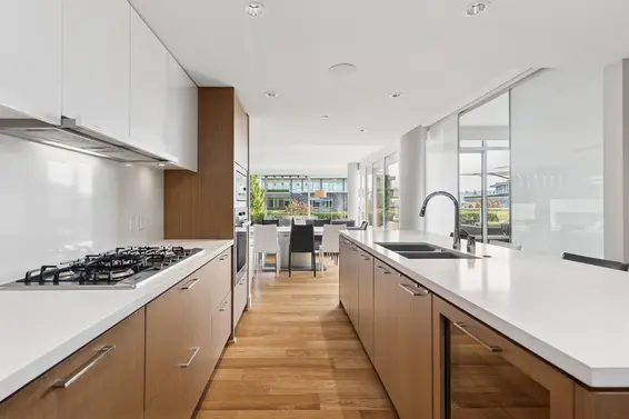 201 908 Keith Road, West Vancouver For Sale - image 14