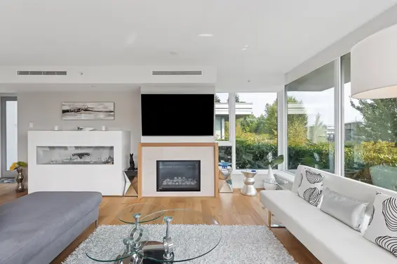 201 908 Keith Road, West Vancouver For Sale - image 3