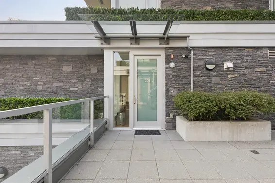 201 908 Keith Road, West Vancouver For Sale - image 34