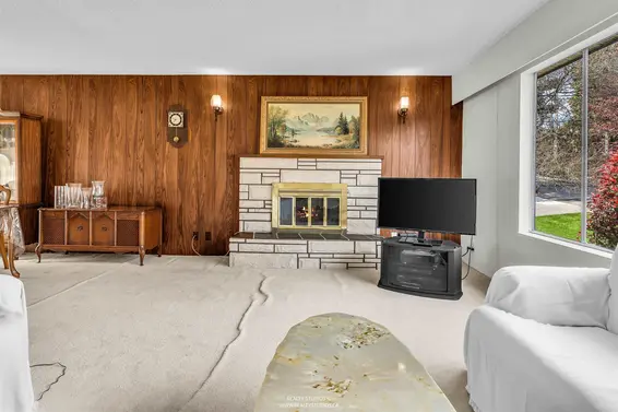 2553 Bendale Road, North Vancouver For Sale - image 3