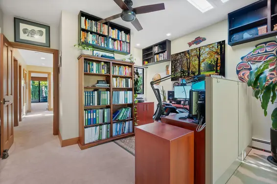 2379 Marine Drive, West Vancouver For Sale - image 21