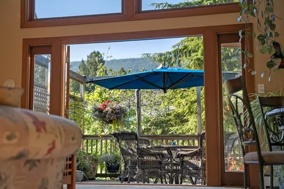 2379 Marine Drive, West Vancouver For Sale - image 5