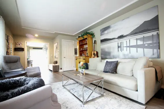 2341 Larson Road, North Vancouver