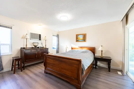 2075 Rufus Drive, North Vancouver For Sale - image 30