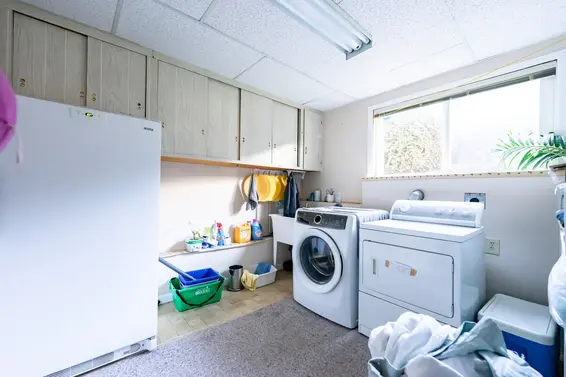 2075 Rufus Drive, North Vancouver For Sale - image 35