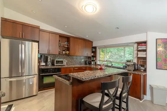 1129 Henlow Road, West Vancouver For Sale - image 7