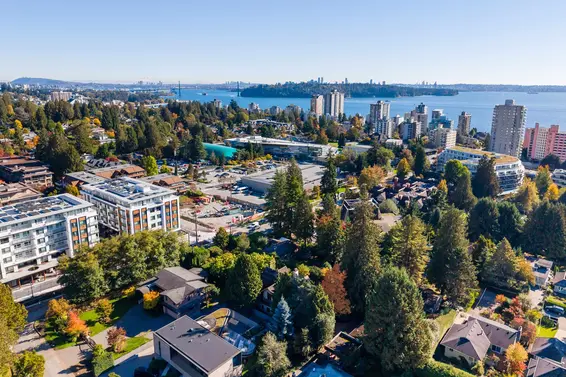 947 22nd Street, West Vancouver For Sale - image 39