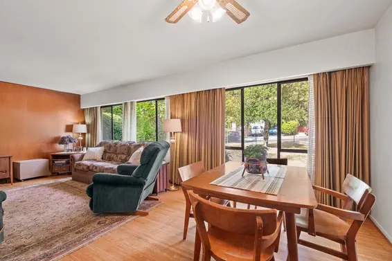 2239 Windridge Drive, North Vancouver For Sale - image 11