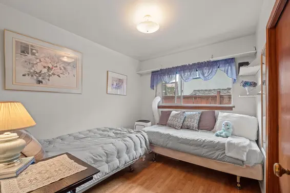 2239 Windridge Drive, North Vancouver For Sale - image 25