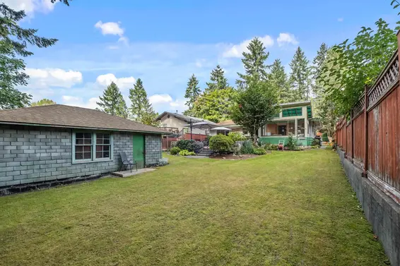 2239 Windridge Drive, North Vancouver For Sale - image 36