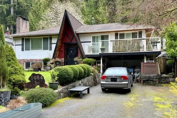 1444 Riverside Drive, North Vancouver