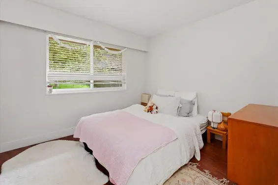 1444 Riverside Drive, North Vancouver For Sale - image 9