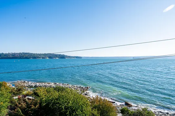 301 1930 Bellevue Avenue, West Vancouver For Sale - image 2