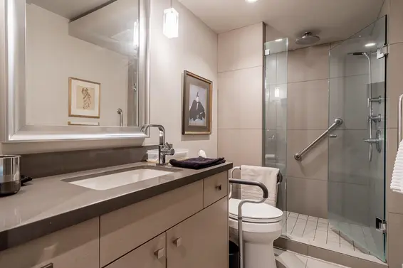 301 1930 Bellevue Avenue, West Vancouver For Sale - image 21