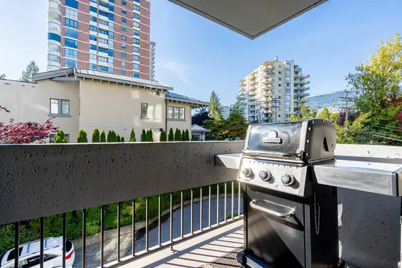 301 1930 Bellevue Avenue, West Vancouver For Sale - image 24