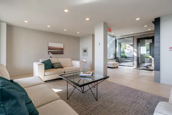 301 1930 Bellevue Avenue, West Vancouver For Sale - image 32