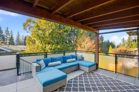 2023 Hill Drive, North Vancouver For Sale - image 13