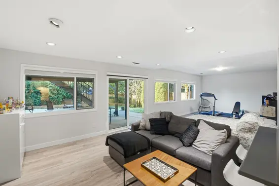 2023 Hill Drive, North Vancouver For Sale - image 30