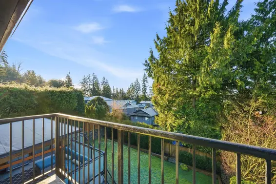 2023 Hill Drive, North Vancouver For Sale - image 32