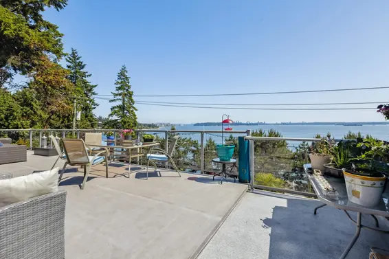 3599 Marine Drive, West Vancouver For Sale - image 16