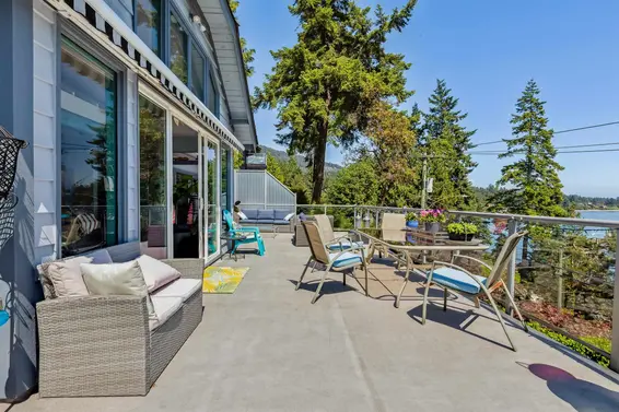 3599 Marine Drive, West Vancouver For Sale - image 17