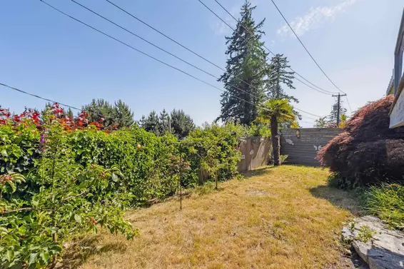 3599 Marine Drive, West Vancouver For Sale - image 32