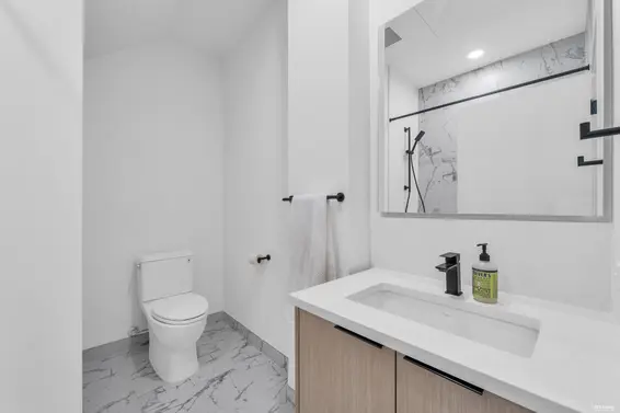 103/203 422 East 3rd Street, North Vancouver For Sale - image 25