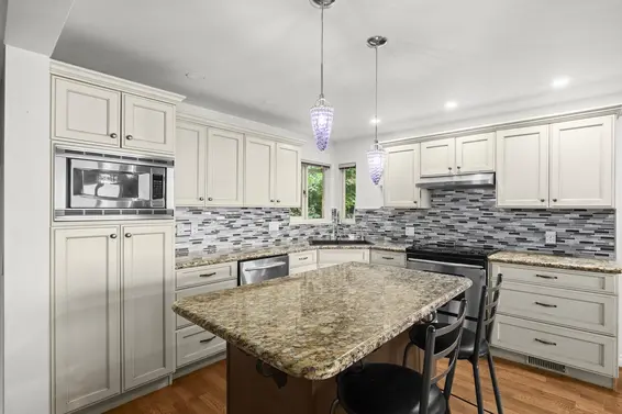 661 Andover Crescent, West Vancouver For Sale - image 10