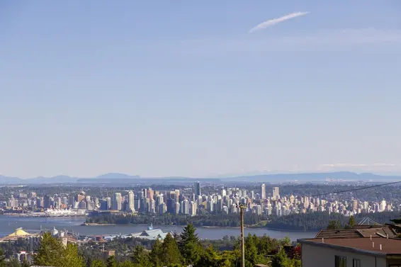 661 Andover Crescent, West Vancouver For Sale - image 4