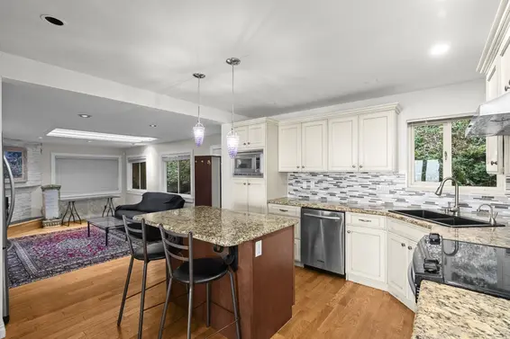 661 Andover Crescent, West Vancouver For Sale - image 9
