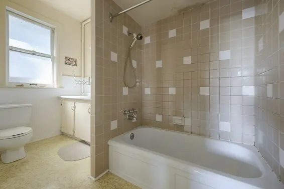 535 West 15th Street, North Vancouver For Sale - image 16