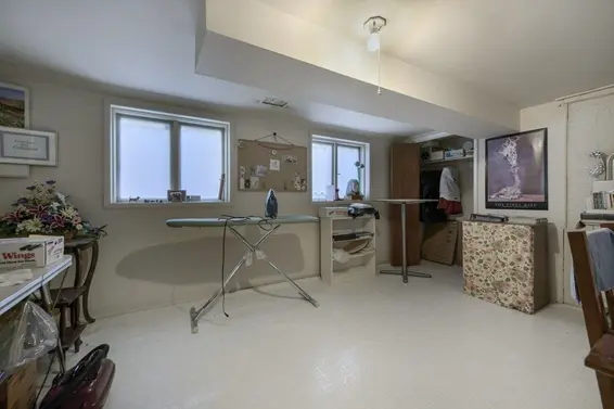 535 West 15th Street, North Vancouver For Sale - image 23