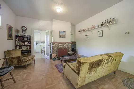 535 West 15th Street, North Vancouver For Sale - image 6