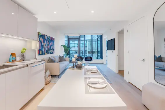 514 135 East 13th Street, North Vancouver For Sale - image 4