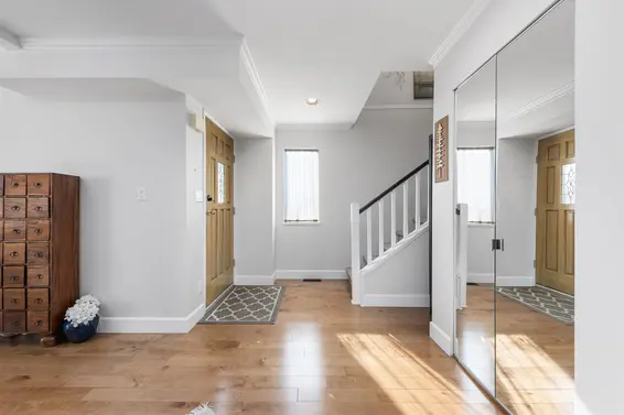 342 East 26th Street, North Vancouver For Sale - image 12