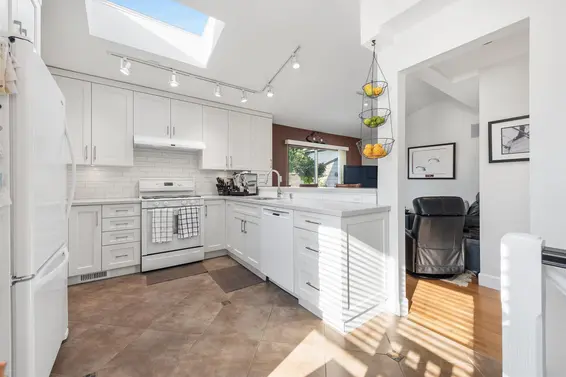 342 East 26th Street, North Vancouver For Sale - image 14