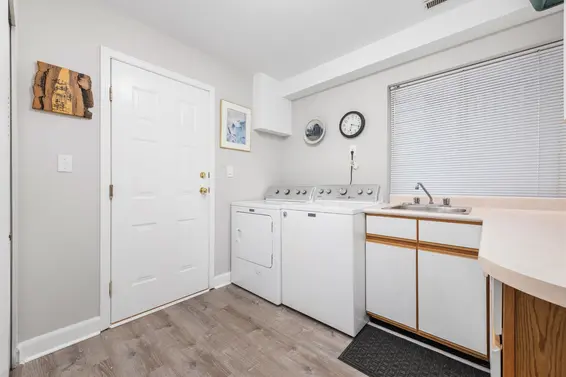 342 East 26th Street, North Vancouver For Sale - image 31