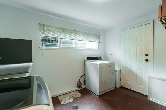 1323 East 29th Street, North Vancouver For Sale - image 32