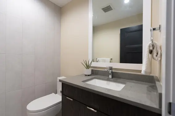 900 Hendry Avenue, North Vancouver For Sale - image 24
