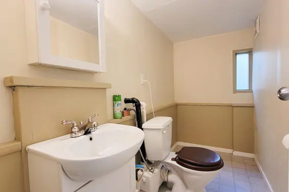 442 West 23rd Street, North Vancouver For Sale - image 32