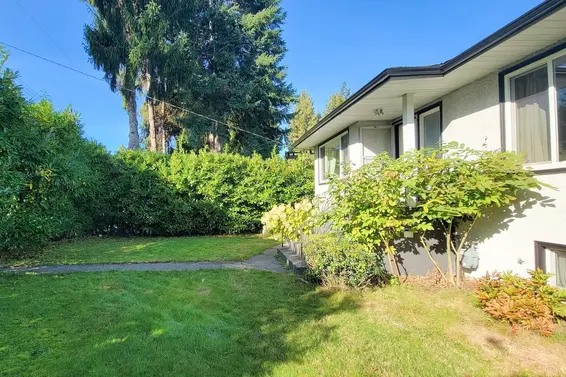 442 West 23rd Street, North Vancouver For Sale - image 37