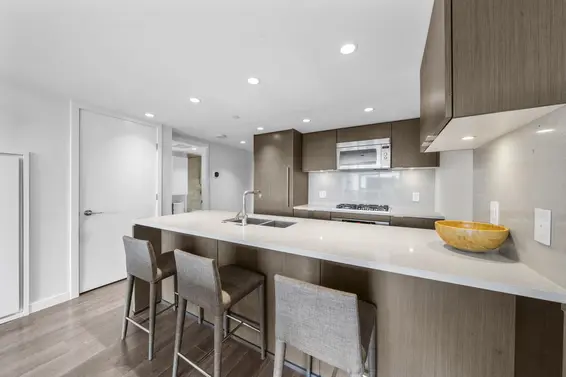 703 125 East 14th Street, North Vancouver For Sale - image 9