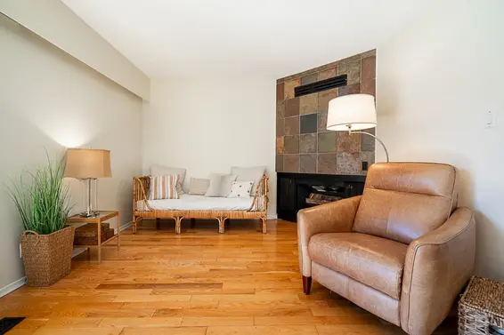 1116 Premier Street, North Vancouver For Sale - image 11