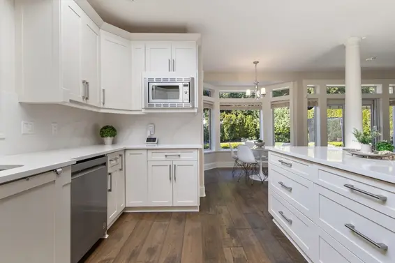 2257 Fulton Avenue, West Vancouver For Sale - image 11