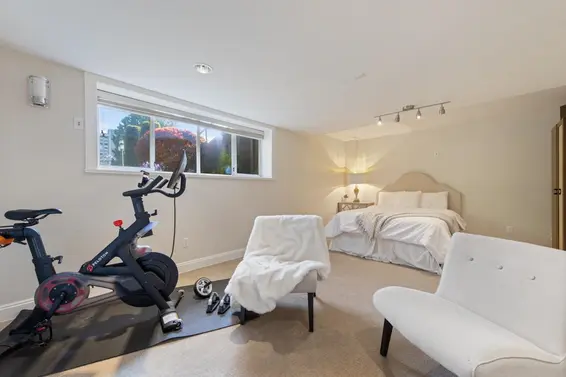 2257 Fulton Avenue, West Vancouver For Sale - image 26