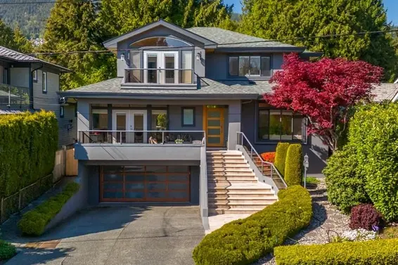 2257 Fulton Avenue, West Vancouver For Sale - image 3