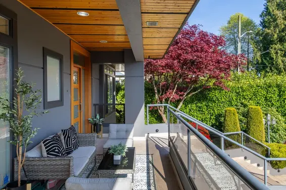2257 Fulton Avenue, West Vancouver For Sale - image 31